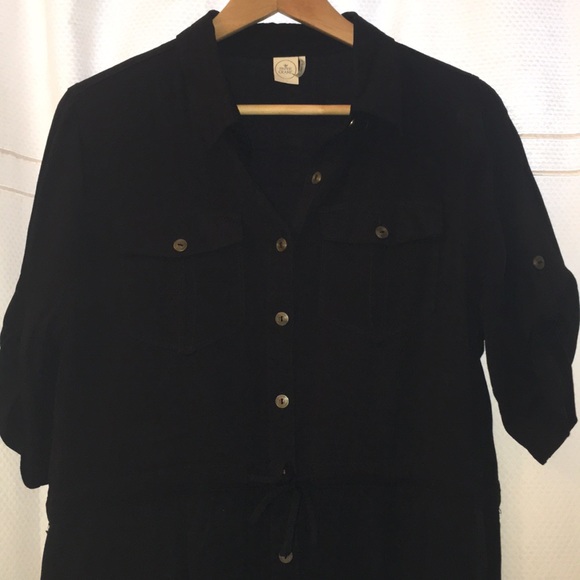 classic polo style dress - Picture 2 of 3